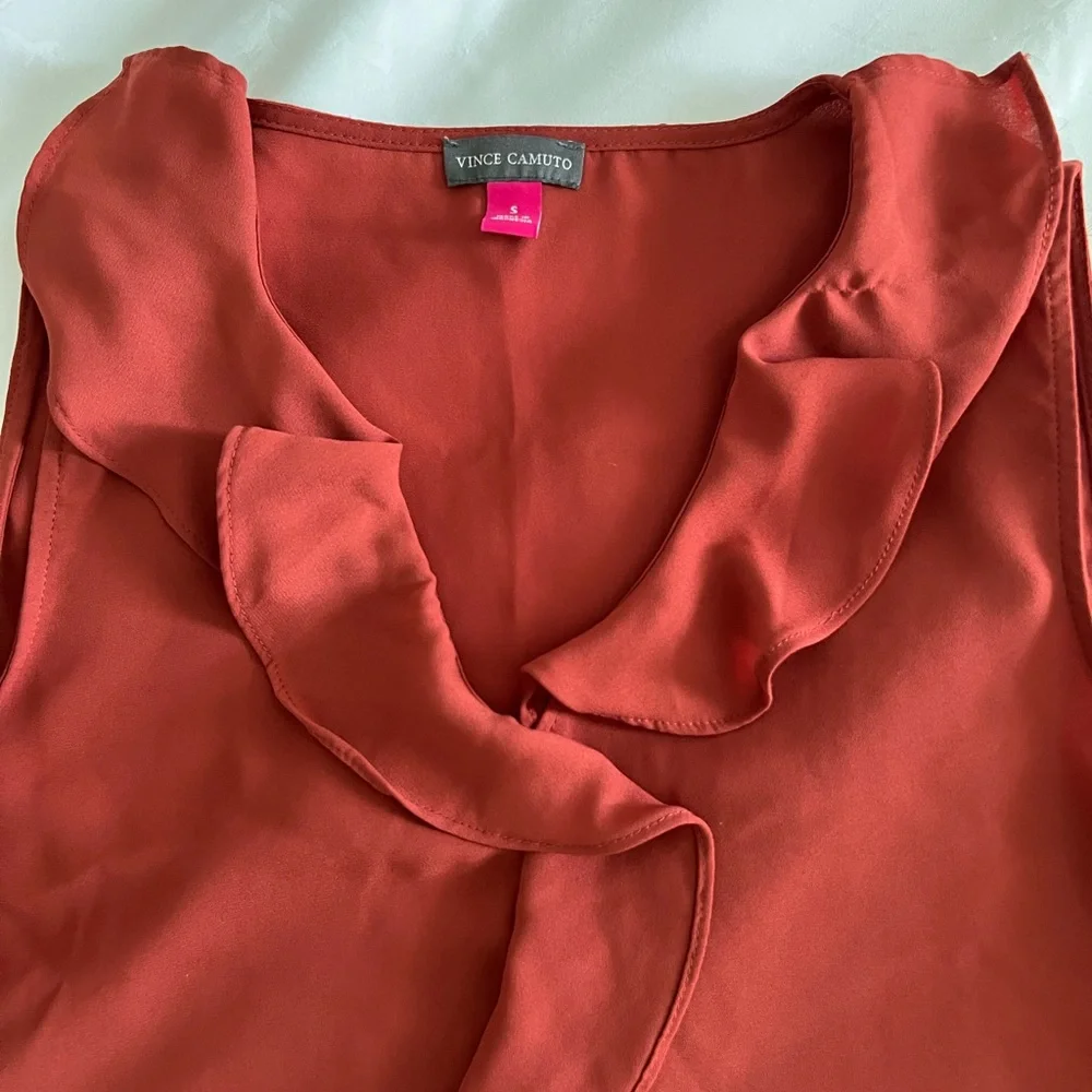 Vince Camuto Ruffled Tank - Picture 2 of 4